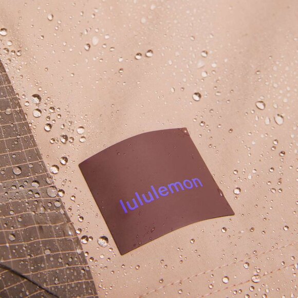 Lululemon Multi-Pocket Cargo High-Rise Hiking Short in Pink Clay - Picture 7 of 7